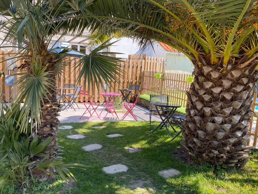 Le Pressoir - Gites Et Meubles De Tourisme - 2 Etoiles Dolus d'Oléron Exterior foto